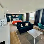 The Marlborough Sea View Apartment