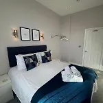 The Marlborough Sea View *