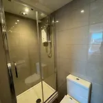 The Marlborough Sea View Apartment *