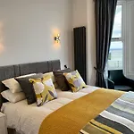 The Marlborough Sea View Apartment Scarborough