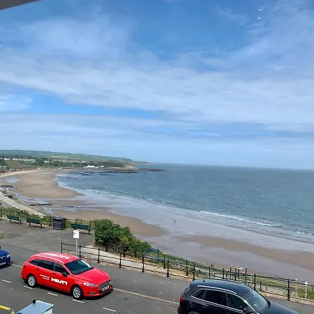 The Marlborough Sea View Apartment Scarborough