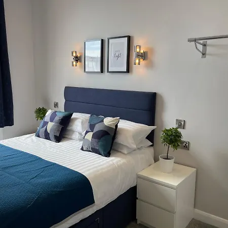 The Marlborough Sea View Apartment