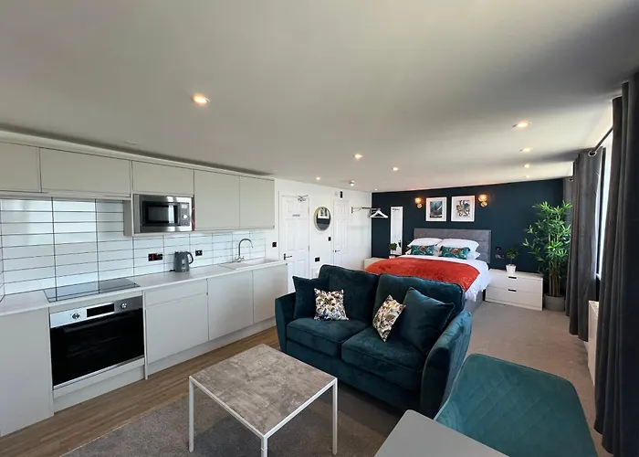 The Marlborough Sea View *