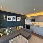 The Marlborough Sea View *