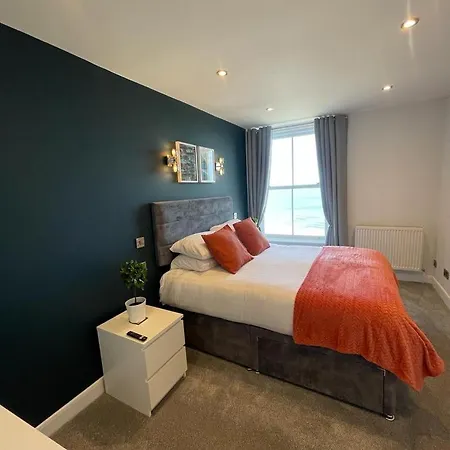 The Marlborough Sea View *